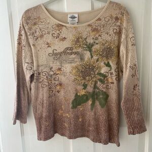 Studio Collection size medium y2k style sunflower tee 3/4 sleeves